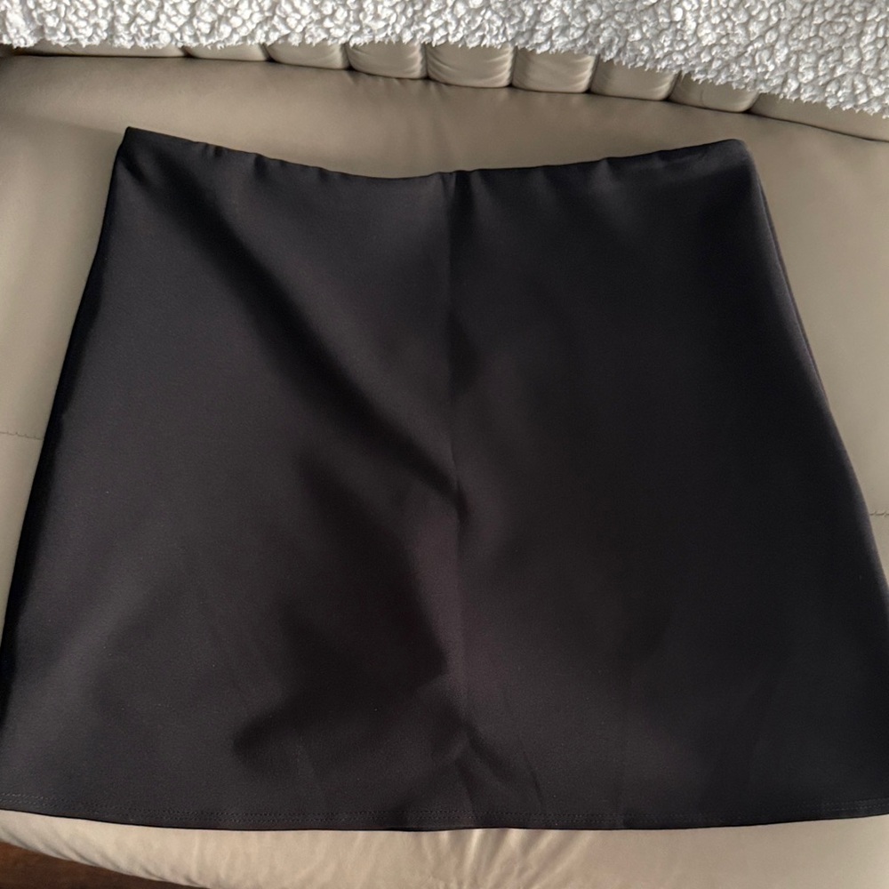 Kendall Black Women's Skort size medium reg length